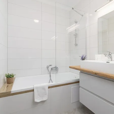 Appartement Elegant Near The Water Park By Rent Like