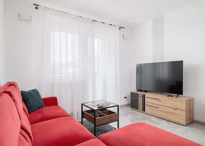 Elegant Near The Water Park By Rent Like דירה קרקוב